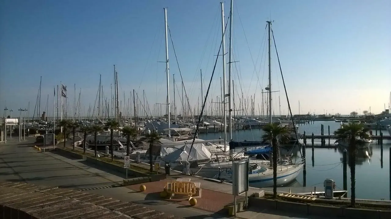 Residence Record Rimini Aparthotel
